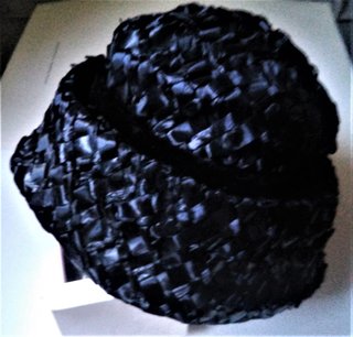 SOMBRERO DE ÉPOCA DE RAFIA NEGRA