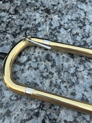 Trombon nuevo sin estrenar.