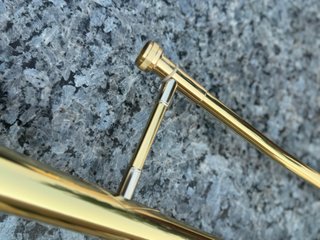 Trombon nuevo sin estrenar.