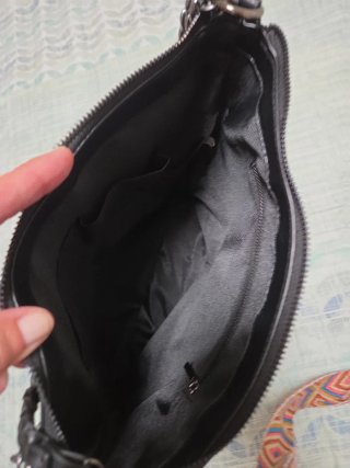 Bolso negro tachuelas sin estrenar