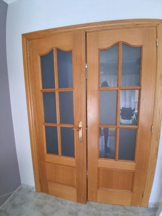 Puertas de madera con cristal