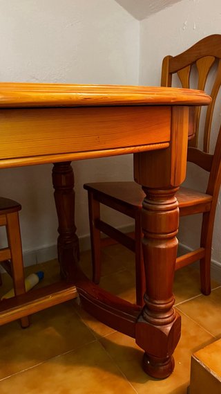 Mesa de comedor extensible de madera maciza