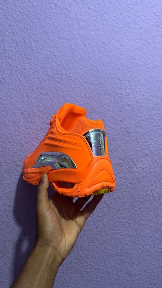 Zapatillas Nike Talla 46 Naranja y Plata
