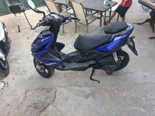 Yamaha Aerox 50 4T Scooter Azul