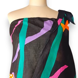 Pareo Estampado Tropical Negro Talla Única