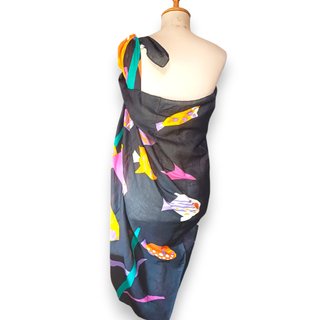 Pareo Estampado Tropical Negro Talla Única