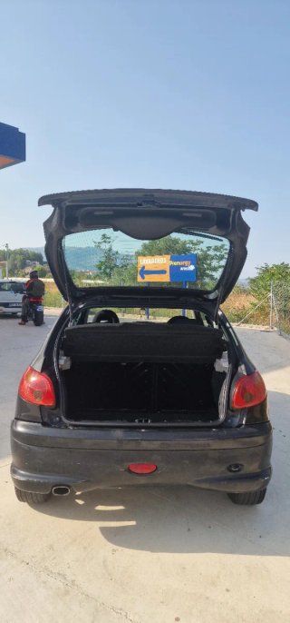 Peugeot 206 2004