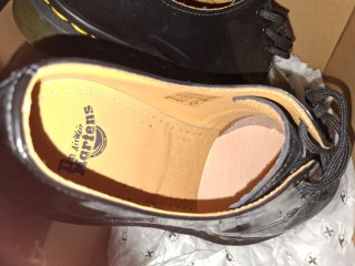 Zapatos Dr. Martens charol talla 39
