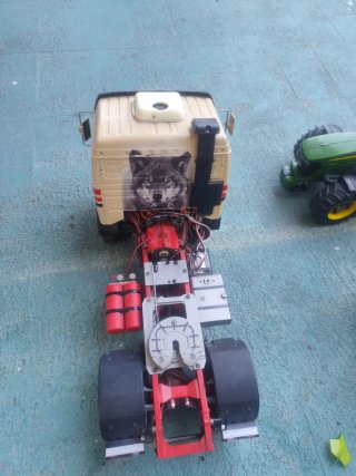 Camión RC con Tractor y Remolque