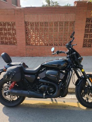 Harley-Davidson Street Rod Negra 750