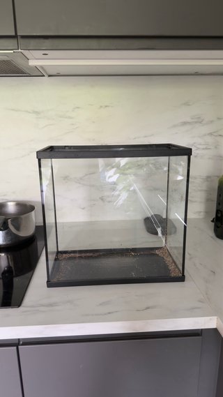Acuario de cristal nuevo 38x35x18