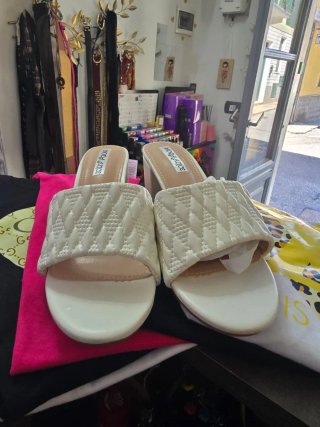 Sandali Mule in Soft Tacco Quadrato Bianco Basso