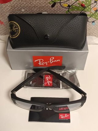 RB Justin Flash Black White