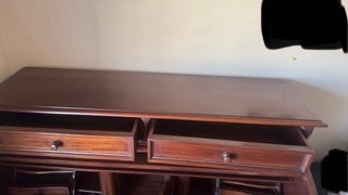 Escritorio de madera hecho a mano