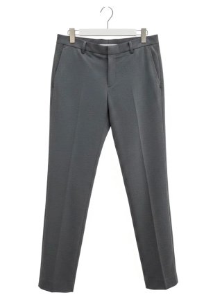 Traje de caballero. Chaqueta T.52 y pantalón T.42.
