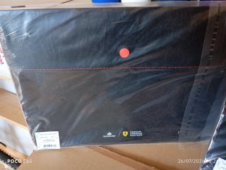 Carpeta Banco Santander Ferrari Premium Partner