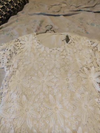 Blusa blanca encaje floral