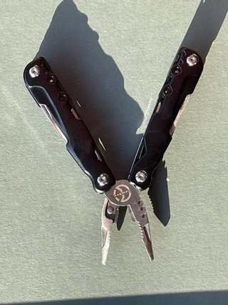 Pinza multiuso Cembre