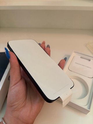 iPhone 13 Azul Marino con caja