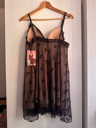 Camisón lencero Ancona Lingerie Encaje Negro Beige