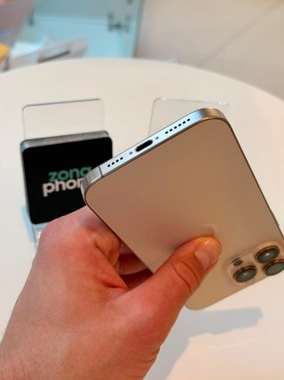 iPhone 16 Pro Max 256GB ESIM | Tienda Física