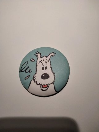 Cómics Tintin Y regalo pin de Milu