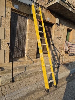 Escalera de fibra FTTH