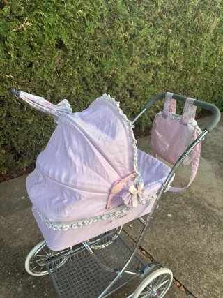 Carro de muñecas Cuevas