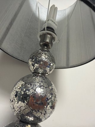 Lámpara de mesa moderna tela y cristal gran tamaño