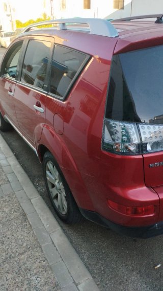 Mitsubishi Outlander 2008