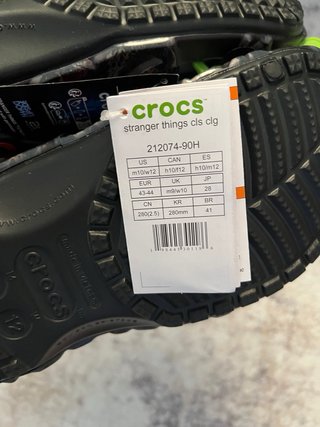 Crocs Stranger Things Talla 43-44
