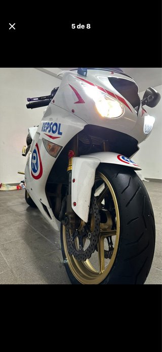 Kawasaki ZX10R Blanca y Dorada