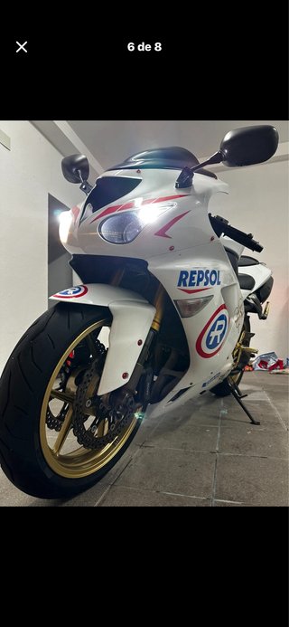 Kawasaki ZX10R Blanca y Dorada