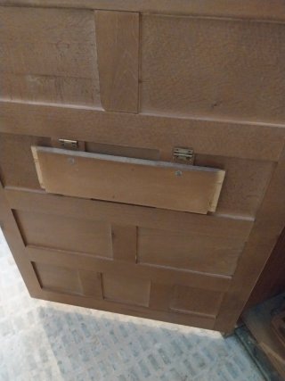 Máquina de coser Alfa antigua