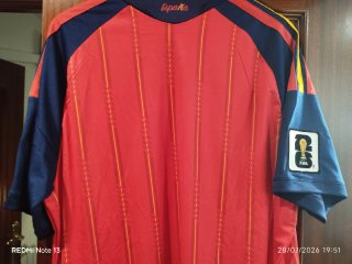 Camiseta Adidas España Talla 4XL,es un poco pequeñ