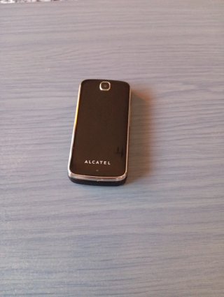 Alcatel 2010 Negro