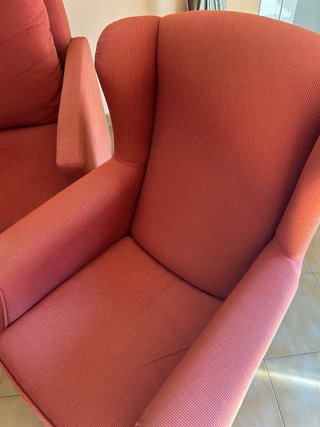 Conjunto sofá cama y sillones rojo