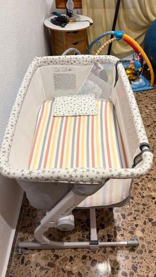 Cuna de colecho y hamaca bebé