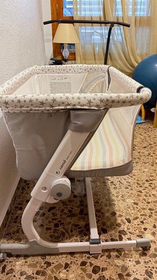 Cuna de colecho y hamaca bebé