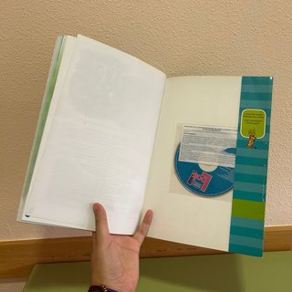 LOOK! 2 - Student’s Book