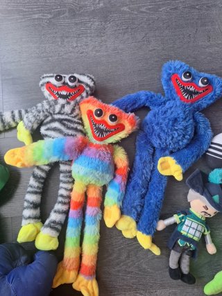 Lote de peluches varios