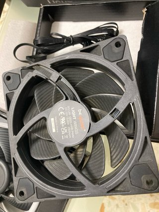 Ventole be quiet light wings 120mm PWM high-speed