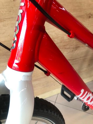 Bicicleta Woom 5 Roja 24 pulgadas