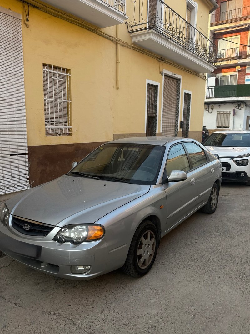KIA Shuma 2003 - foto 1