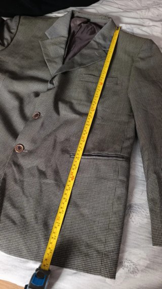 Traje de vestir gris y marrón