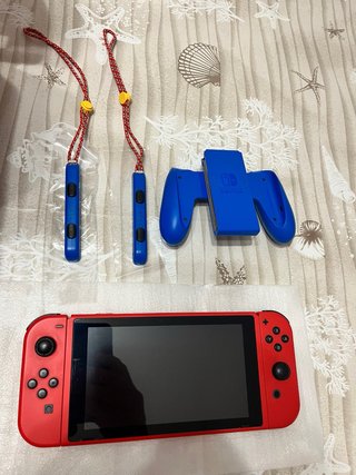 Nintendo Switch Edición Mario Rojo y Azul