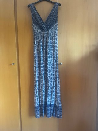 Vestido largo estampado azul y blanco
