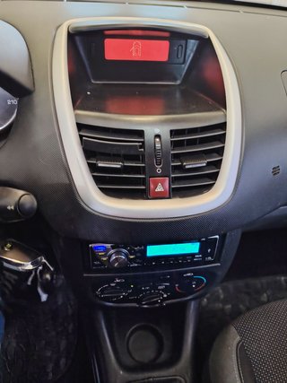 Peugeot 206 2010