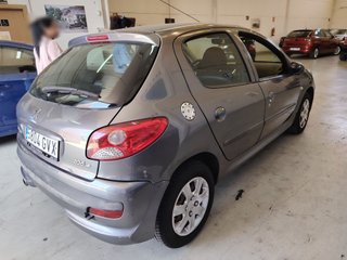 Peugeot 206 2010