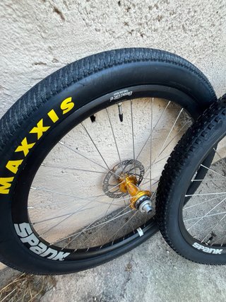 Ruote dirt jump 26" profilo spank